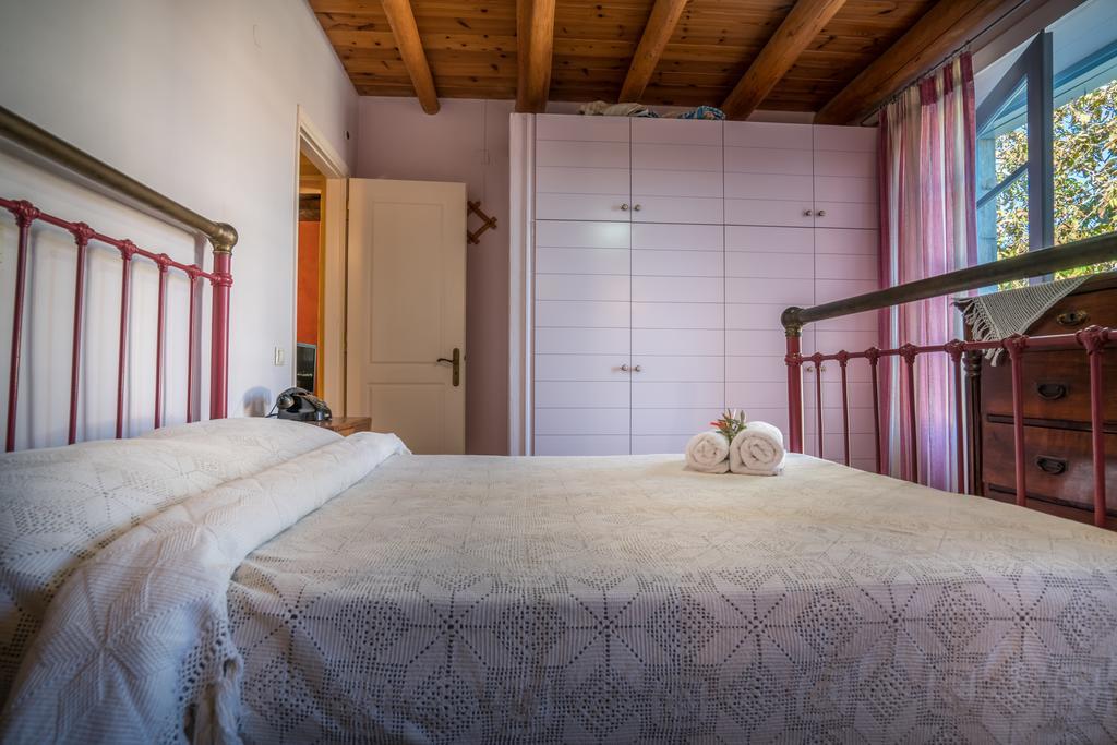 Bratis Holiday Home Kallithea  Exterior foto
